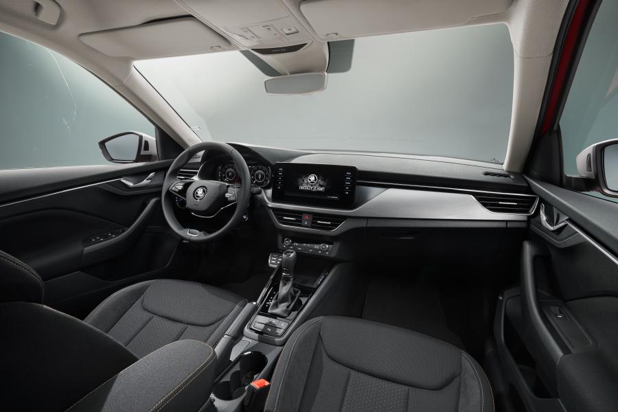 Торпедо Skoda Kamiq Scoutline 2020 года  (WW) (фото 21 из 30)